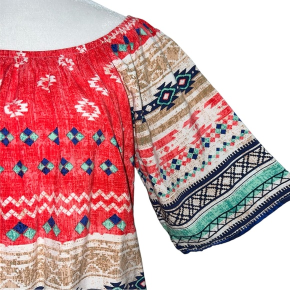 Bobeau Women’s Aztec Pattern Blouse Size PL - Picture 4 of 7
